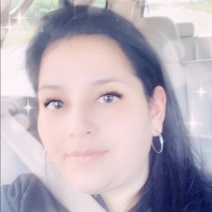 Meet your Posher, Brandy